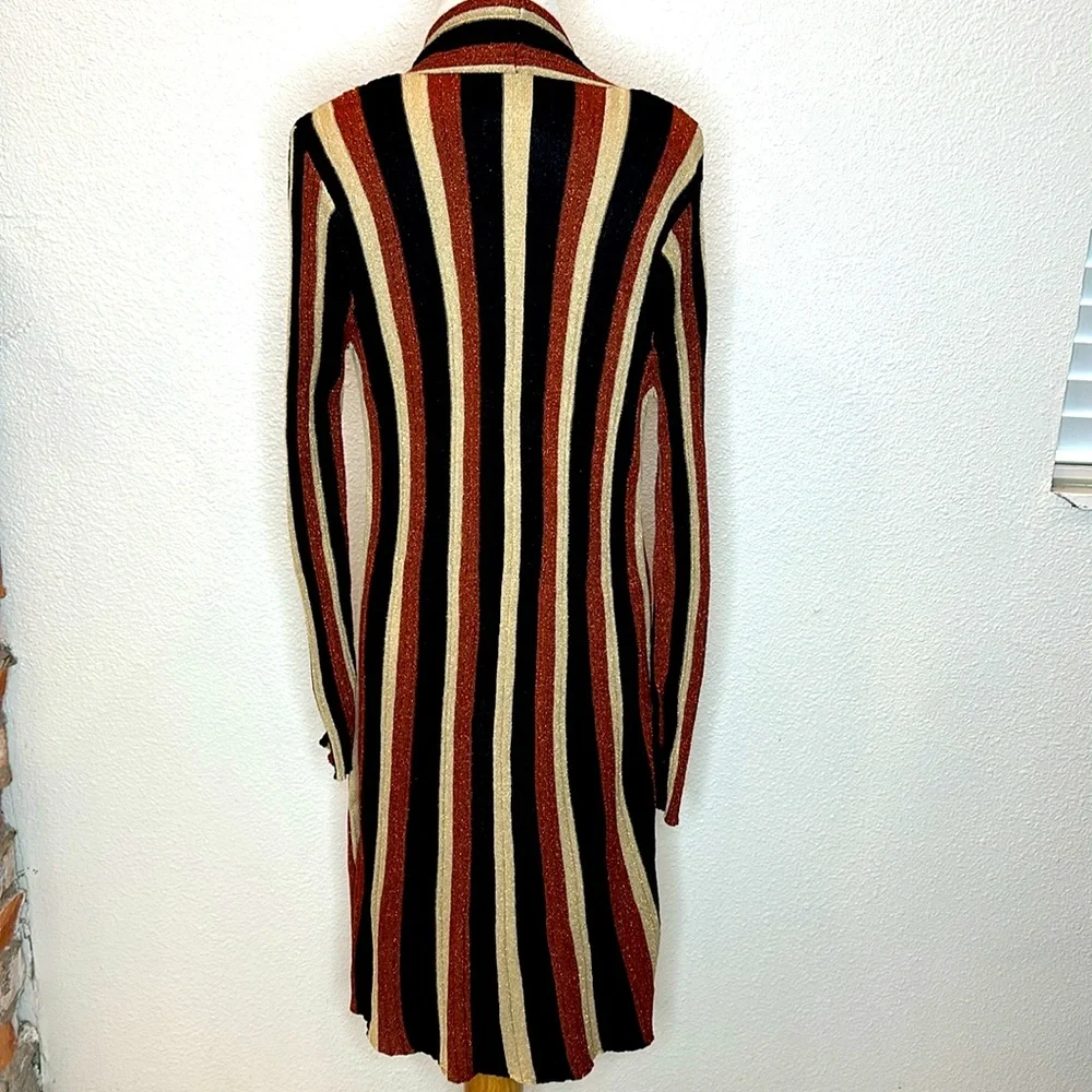 Cardigan - Picture 2 of 3